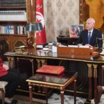 رئيس الدولة لرئيسة الحكومة: الشعب التونسي سيُحبط كلّ المحاولات البائسة للتنكيل به وتأجيج الأوضاع