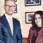 سفيرة تونس بفنلندنا تبحث الاستحقاقات الثنائية القادمة للبلدين مع نائب رئيس الديوان برئاسة الجمهورية الفنلندية