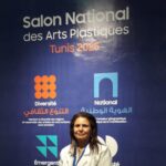 الفنانة التشكيلية والأستاذة الجامعية ربح السهيلي لـ”البيان” : “لا بد من دراسة شاملة تشارك فيها كل الأطراف من أجل تطوير آليات المشهد الثقافي عموما والفنون التشكيلية على وجه الخصوص”