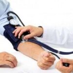 القصرين: قافلة صحية متعدّدة الإختصاصات لفائدة كبار السن