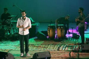 مهرجان نفطة: نجاح جماهيري كبير لحفلي مرتضى الفتيتي و”بلينڨوس”