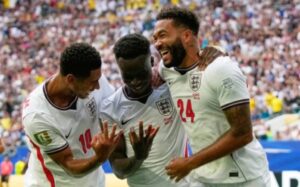 بيلينغهام يحقق إنجازاً تاريخياً في كأس العالم بهدفه أمام فرنسا
